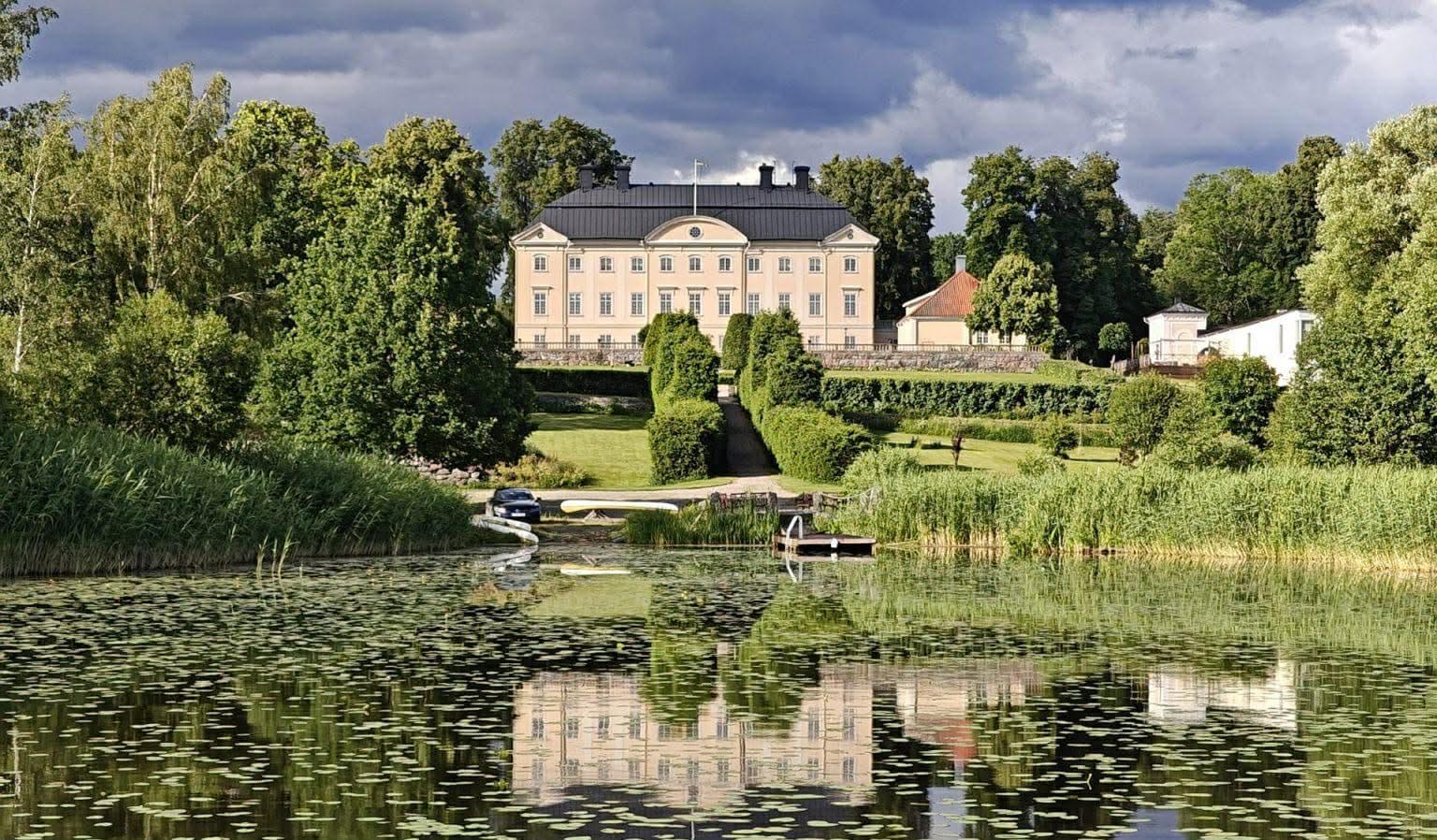 Hedenlunda Slott